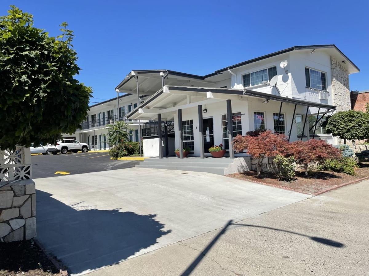 Downtown Inn Wenatchee Eksteriør billede