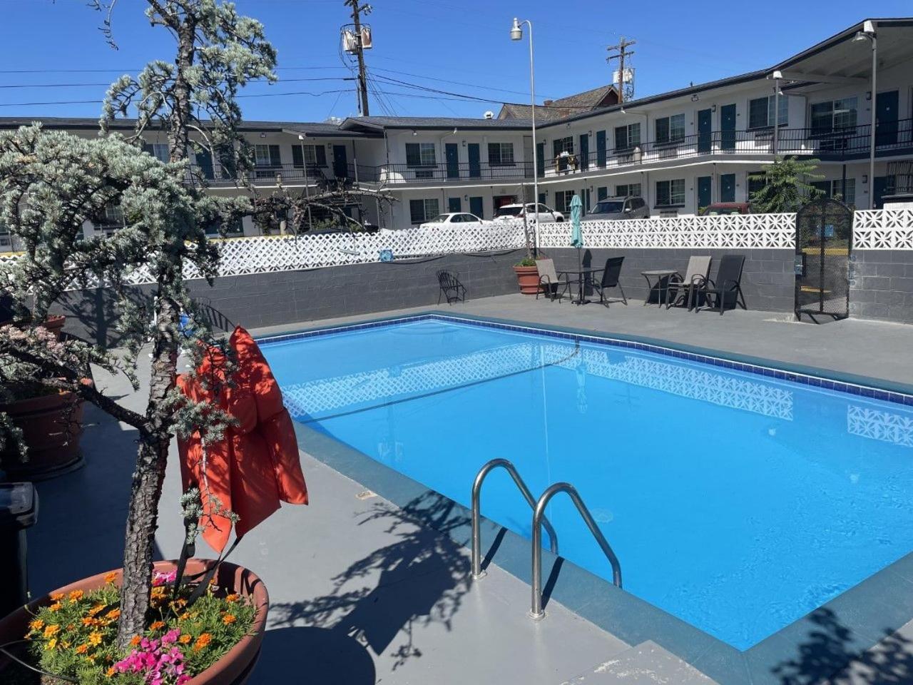 Downtown Inn Wenatchee Eksteriør billede
